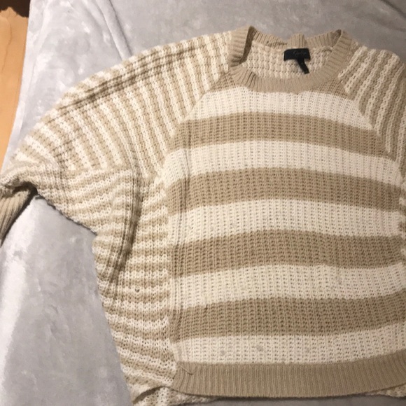 Cream and Tan Jessica Simpson Sweater - Picture 3 of 7